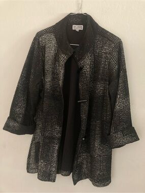 JM Collection Black Textured Open-Front Jacket